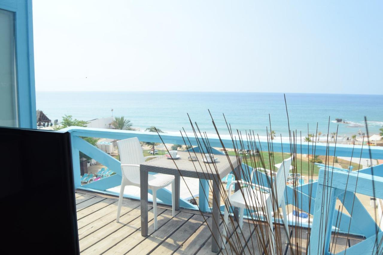 Cflow Beach Resort Byblos Exteriör bild
